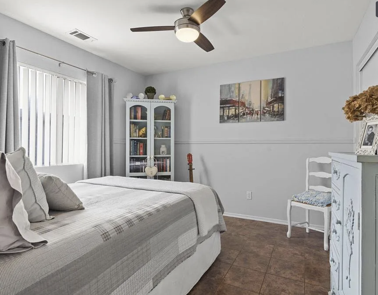 914 Lombard St #NA - Photo 6 of 6