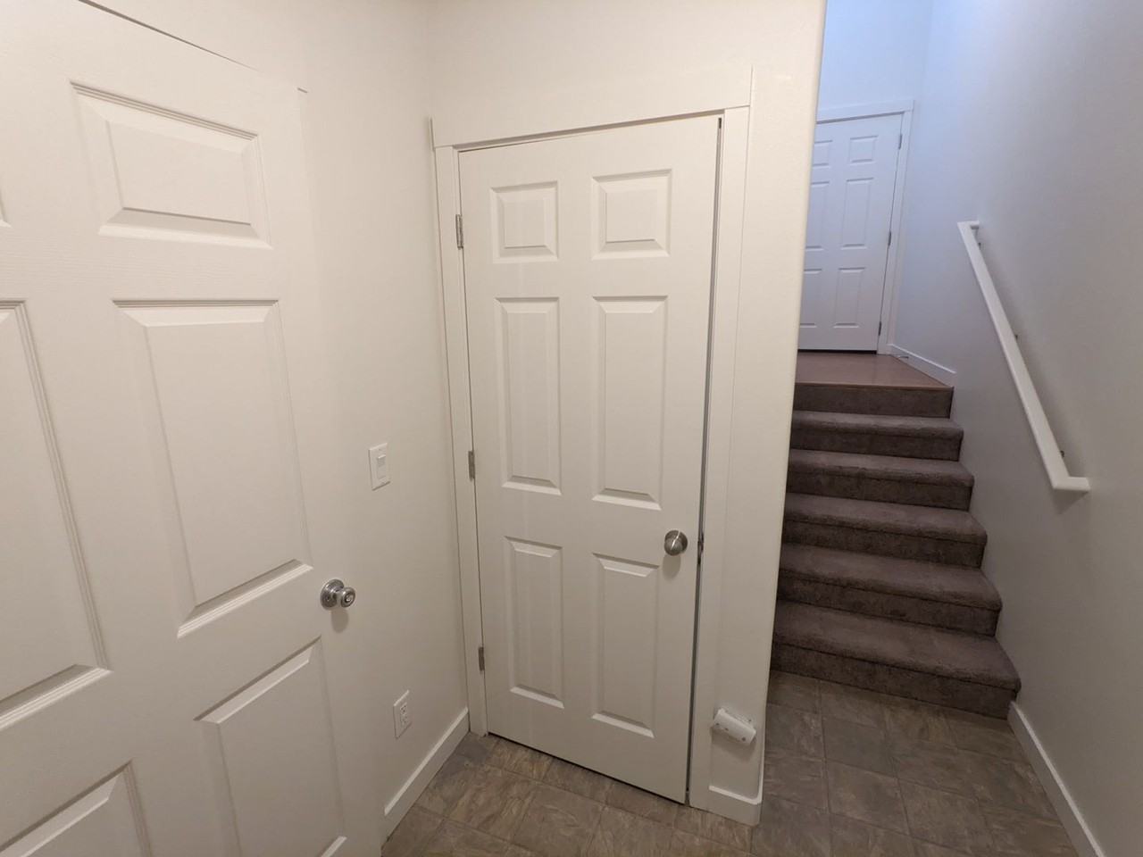 Halsey East Townhomes - Photo 6 of 38