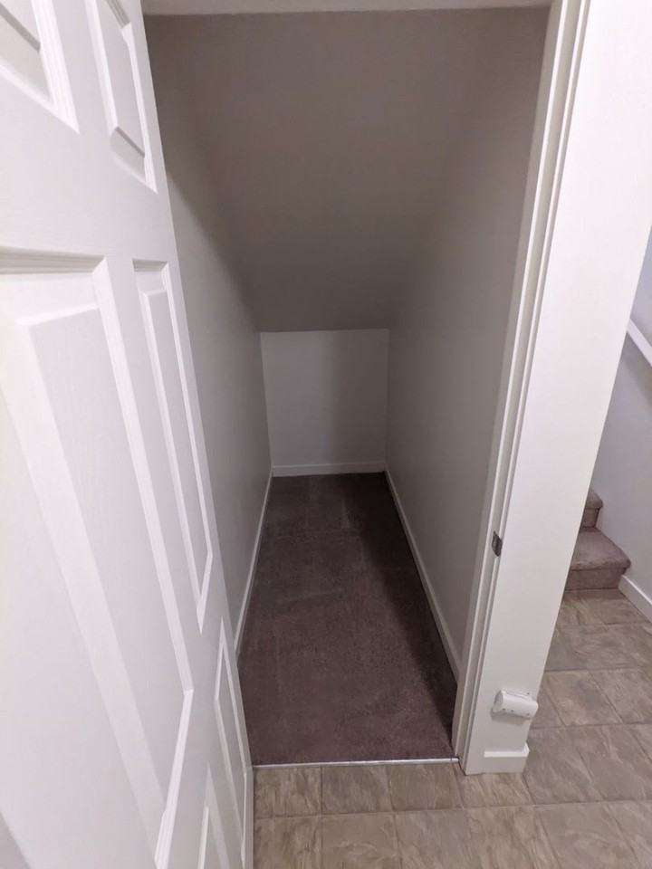Halsey East Townhomes - Photo 7 of 38