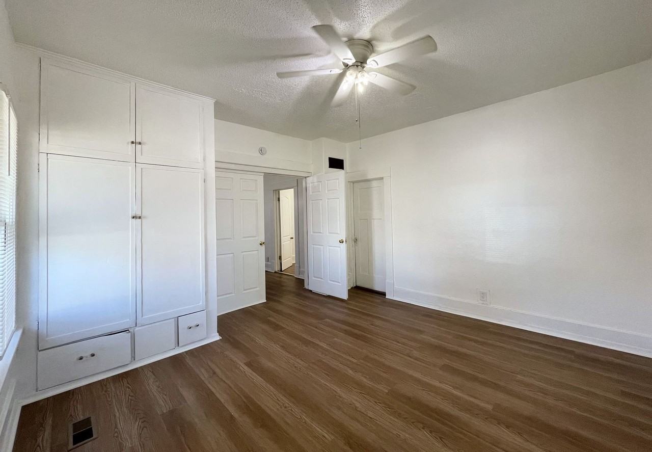 619 N Washington - Photo 6 of 20