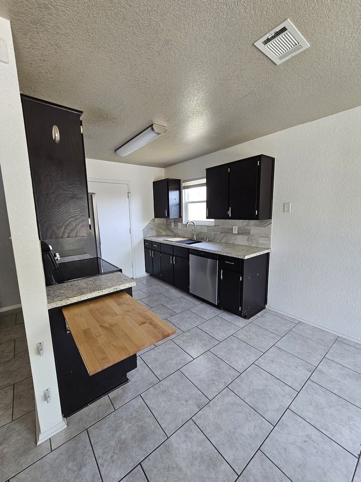 4702 Ronald Dr #NA - Photo 3 of 27