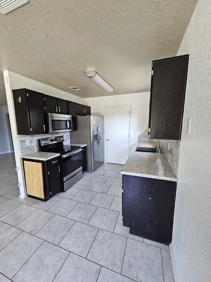 4702 Ronald Dr #NA - Photo 4 of 27