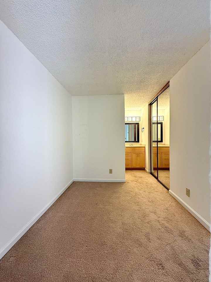 944 Kiely Blvd #F - Photo 5 of 11