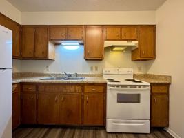 featured image of 1520 E Boswell St