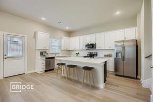featured image of 905 Jacquelyne Dr