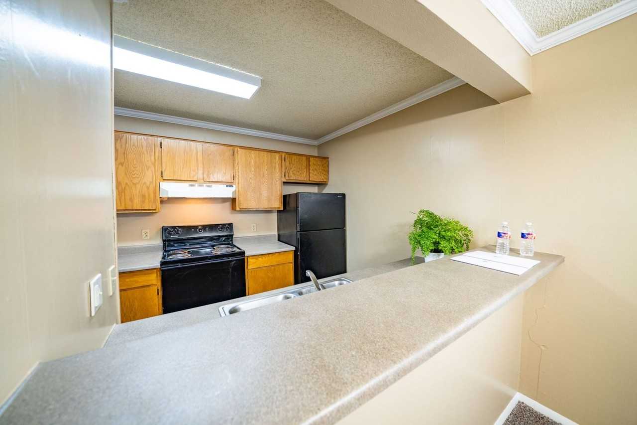 Sagewood Apartments - Photo 6 of 14