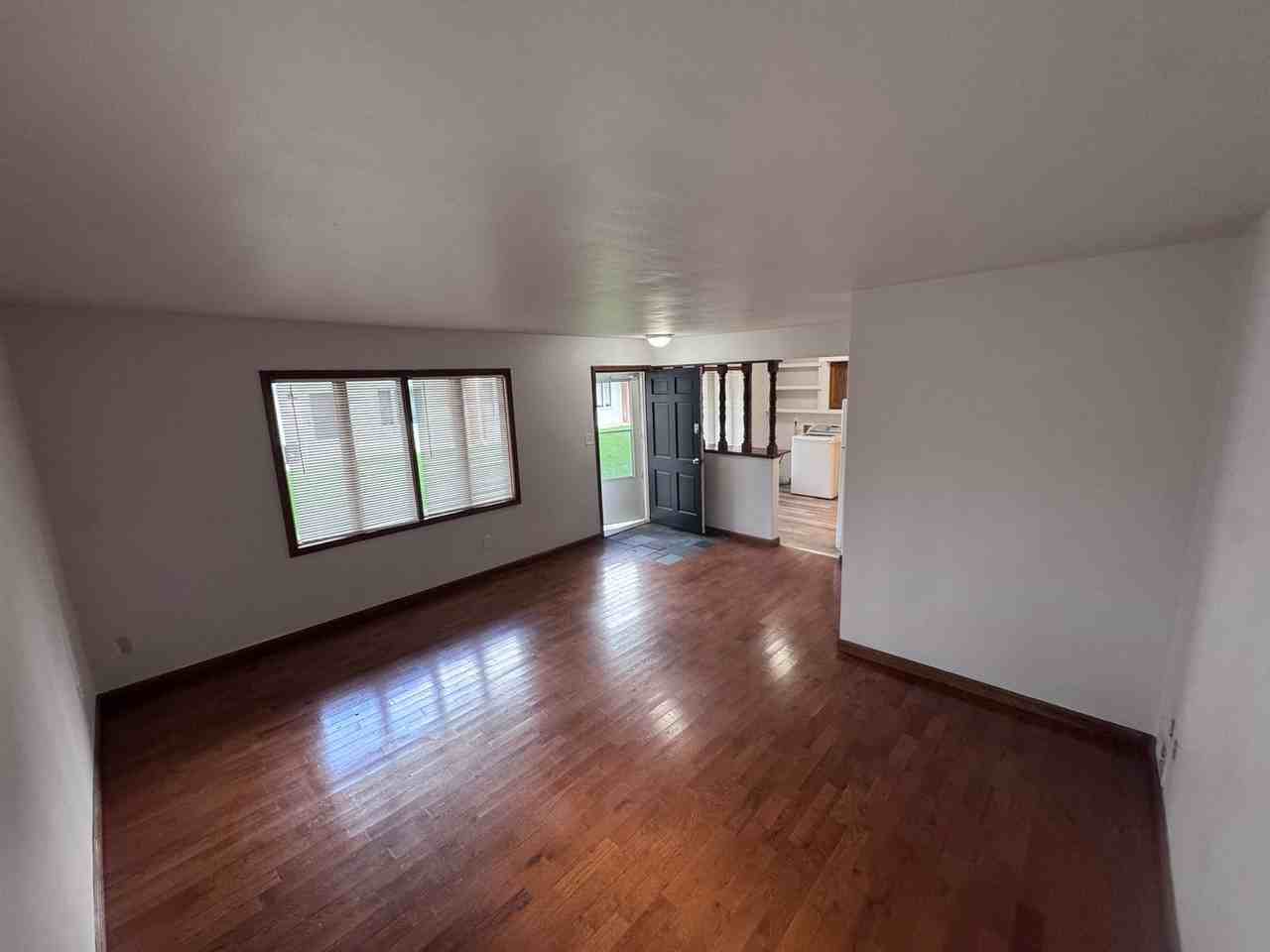 Locust Hills - Photo 5 of 44