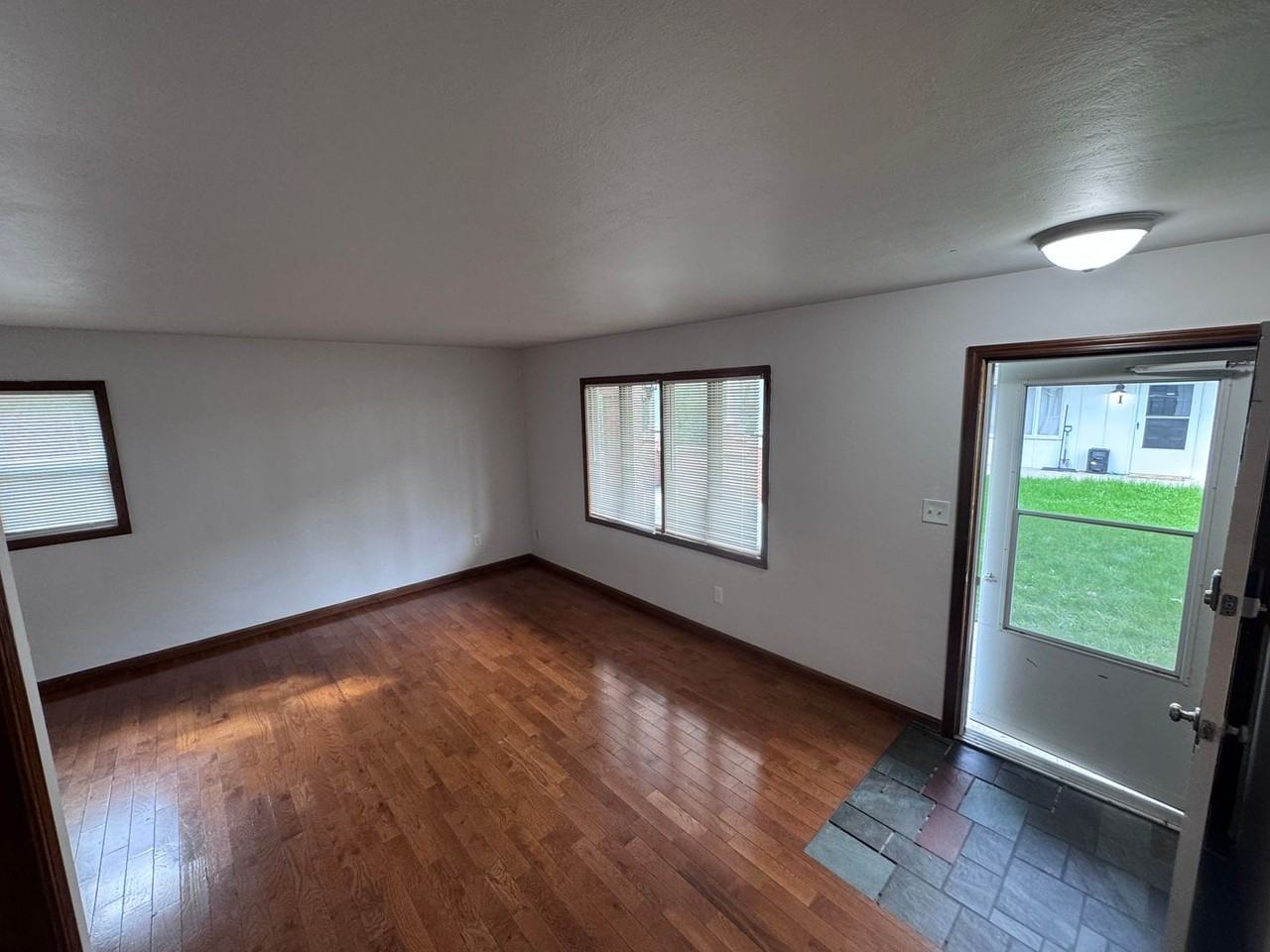 Locust Hills - Photo 7 of 44