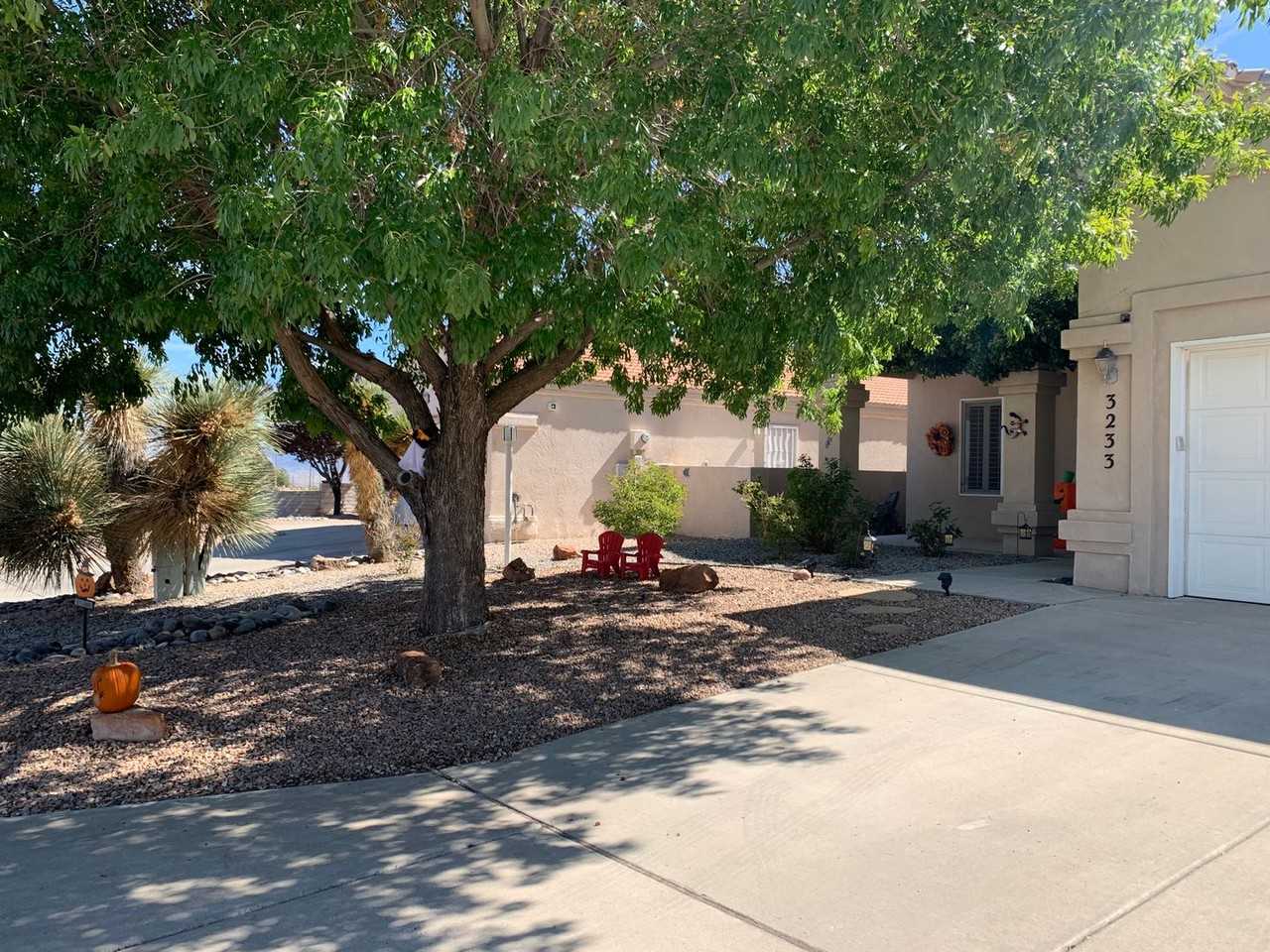 3233 Calle Suenos Se - Photo 2 of 37