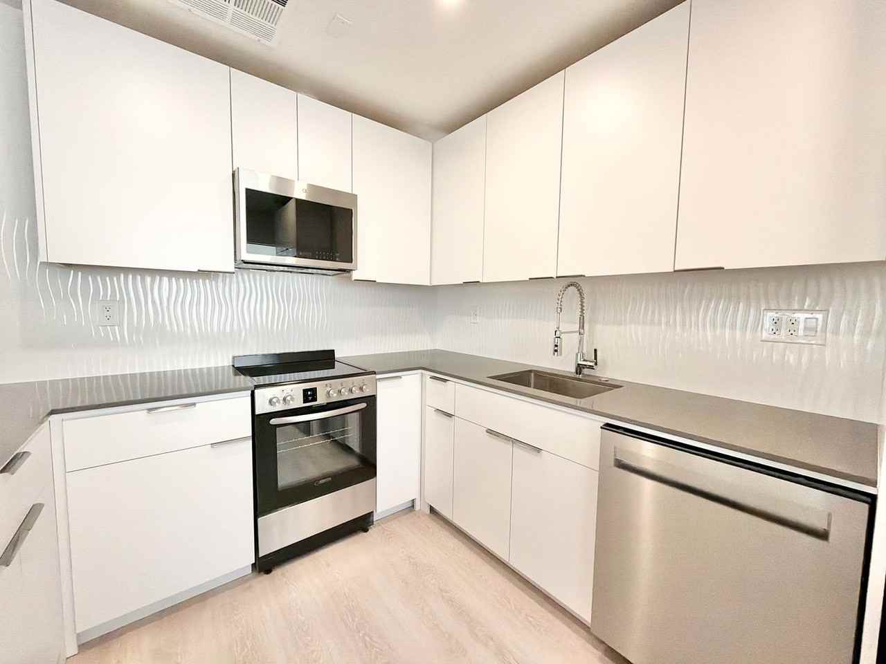 1745 E Arenas Rd #11 - Photo 7 of 21