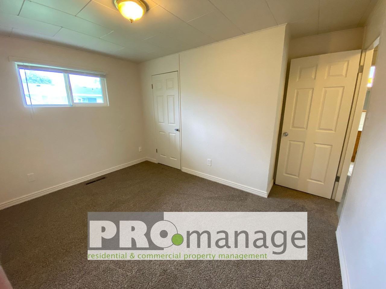 Cambridge Dr. (605 & 613) - Photo 6 of 10