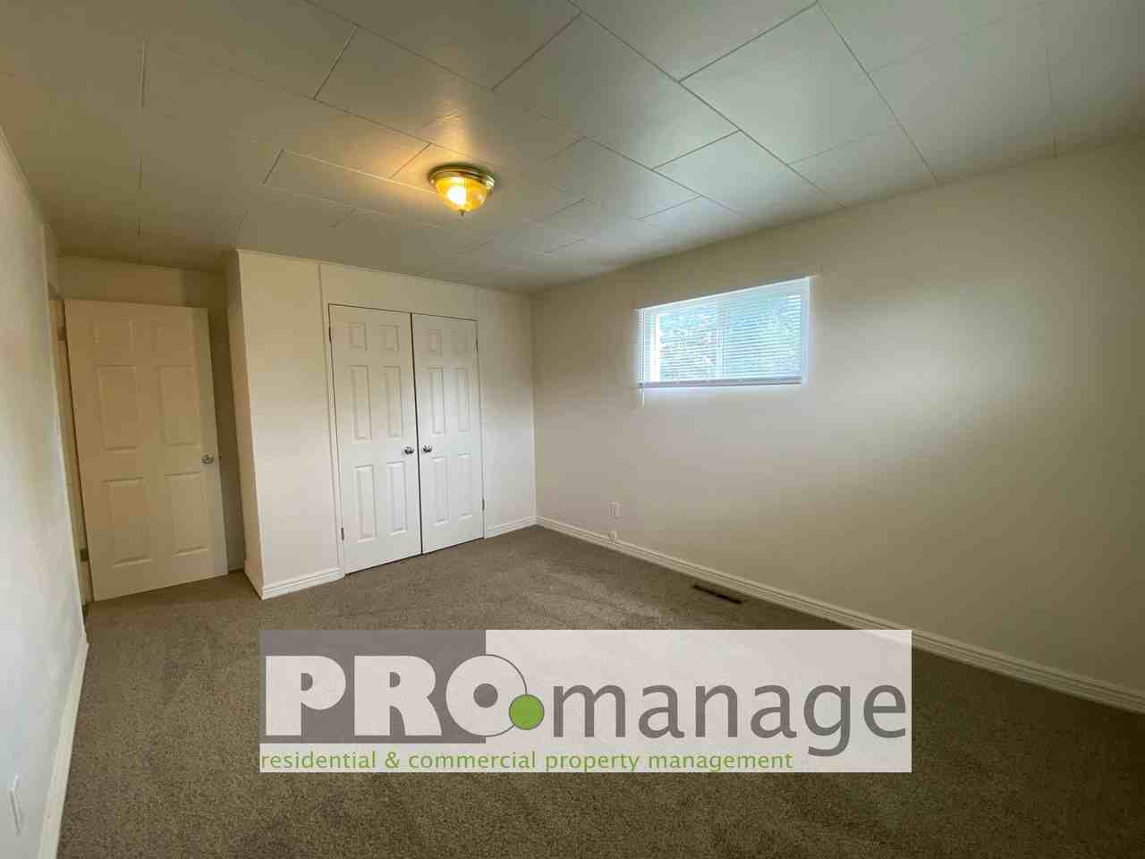 Cambridge Dr. (605 & 613) - Photo 7 of 10