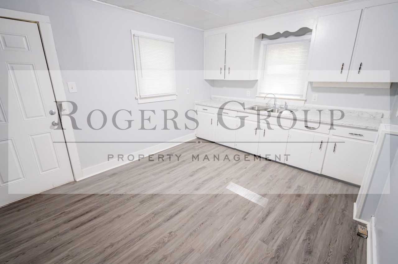 102 High St - Photo 2 of 7