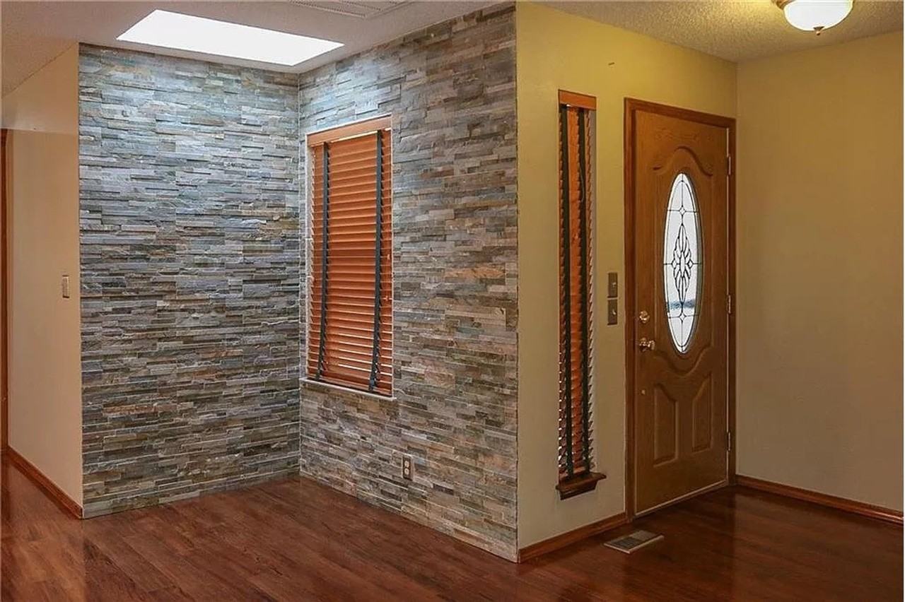 616 Ne 15th St - Photo 5 of 13