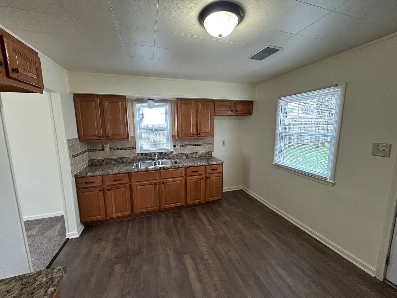 5729 N 58th St - Photo 2 of 6