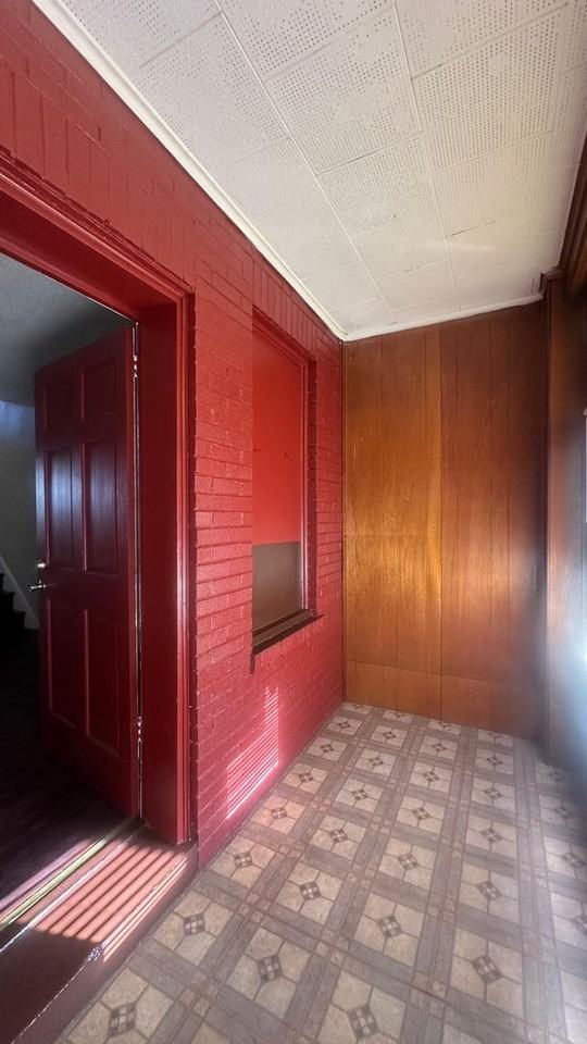 2115 S 22nd St - Photo 2 of 13