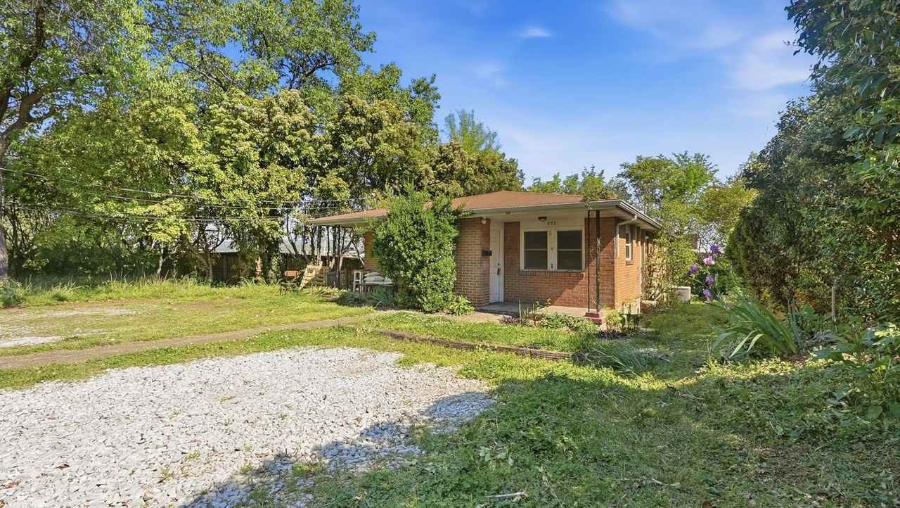 955 E 5th St - Photo 2 of 12