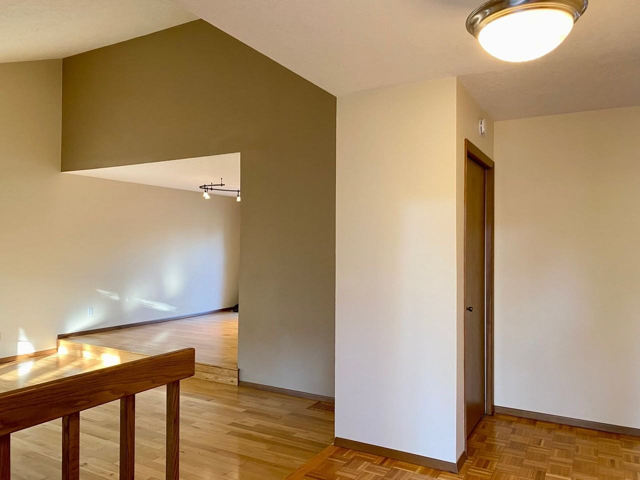 1990 Nw 156th Ave - Photo 5 of 30