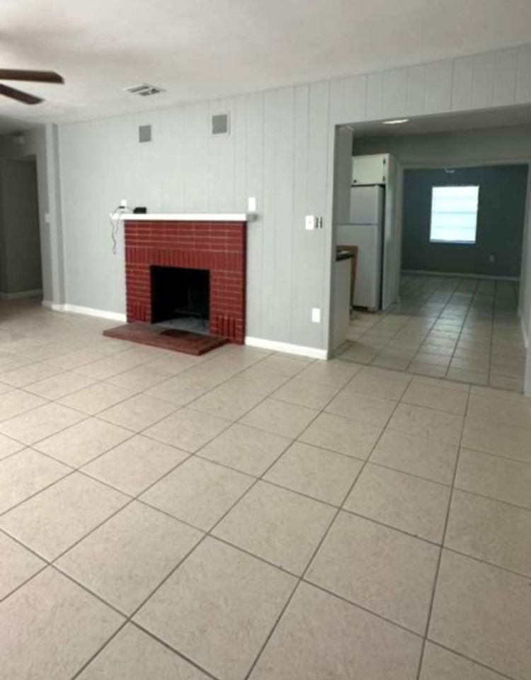 1203 N Lavon Ave - Photo 6 of 13