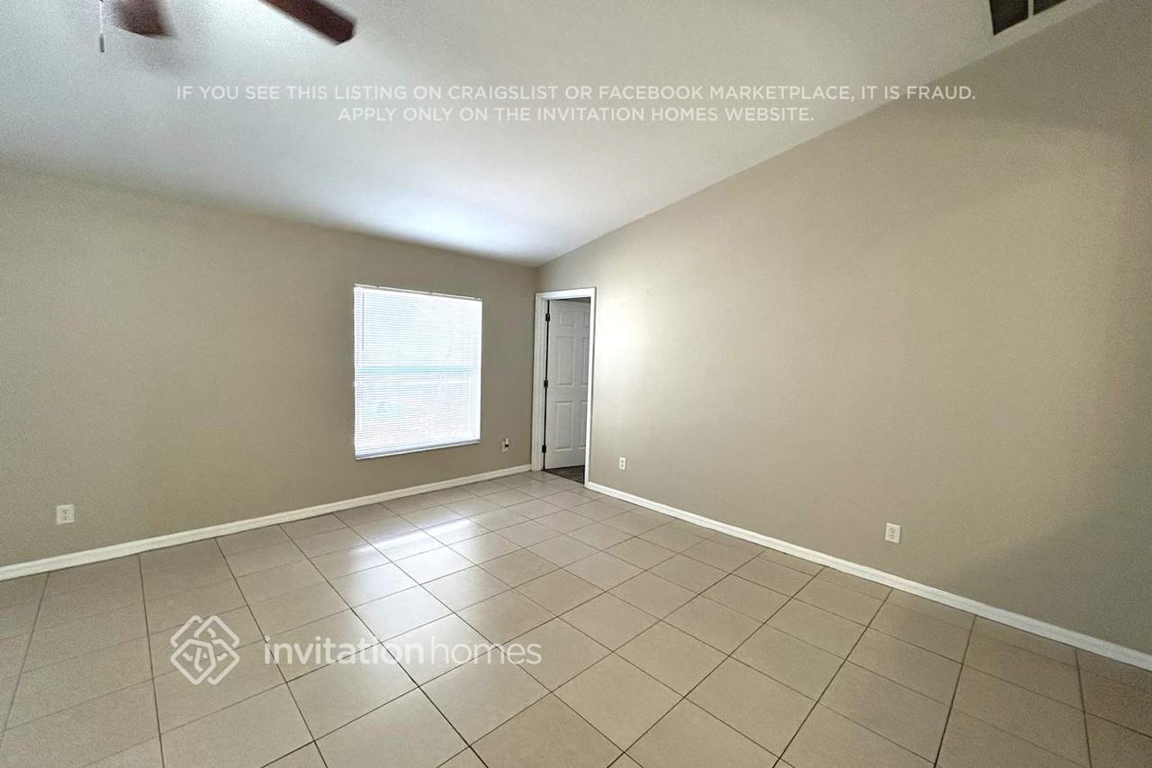 1121 Sw 4th Ln - Photo 2 of 11