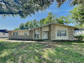 721 Westover Dr - Photo 1 of 1