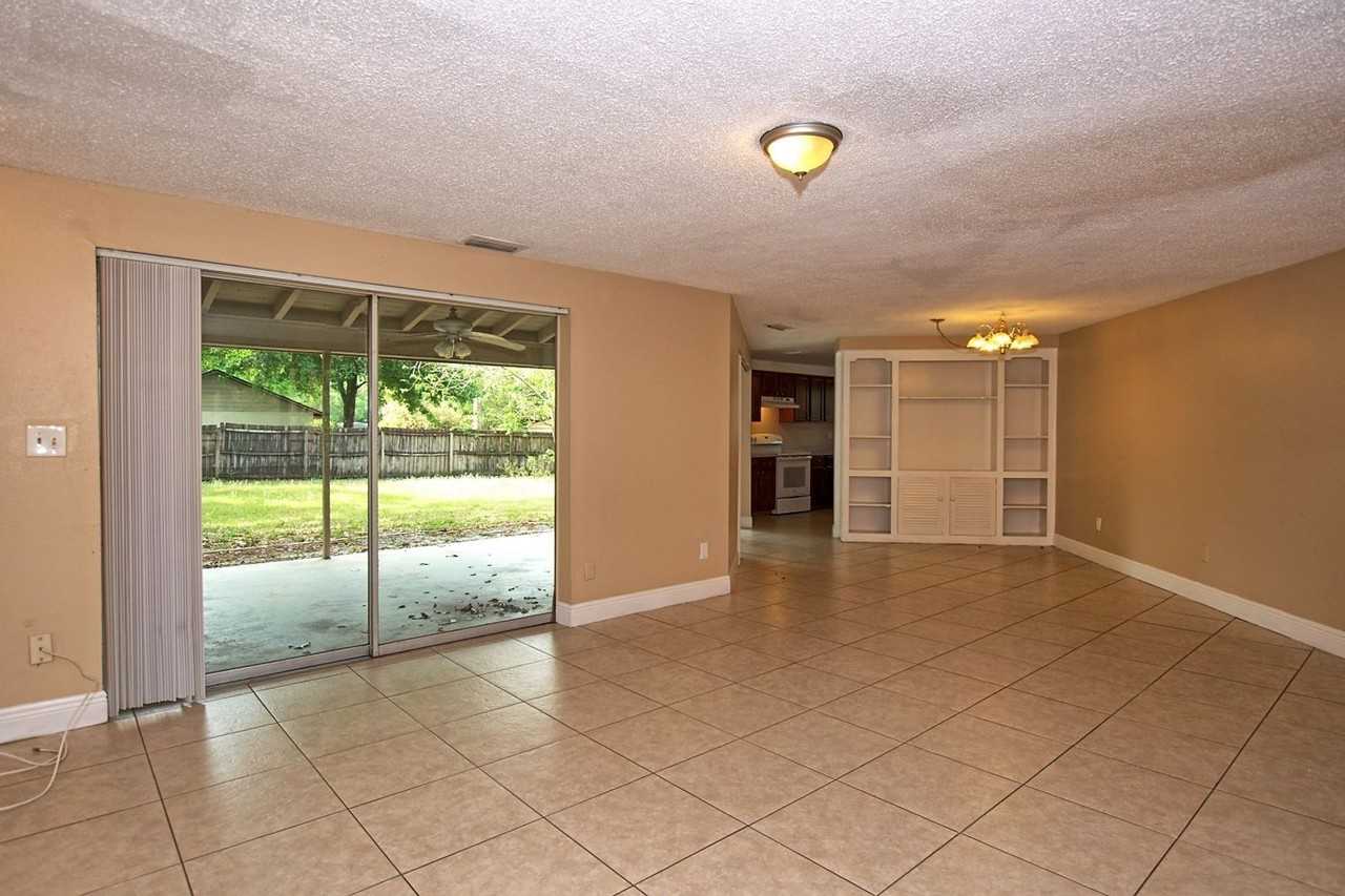 400 E Citrus St - Photo 2 of 27