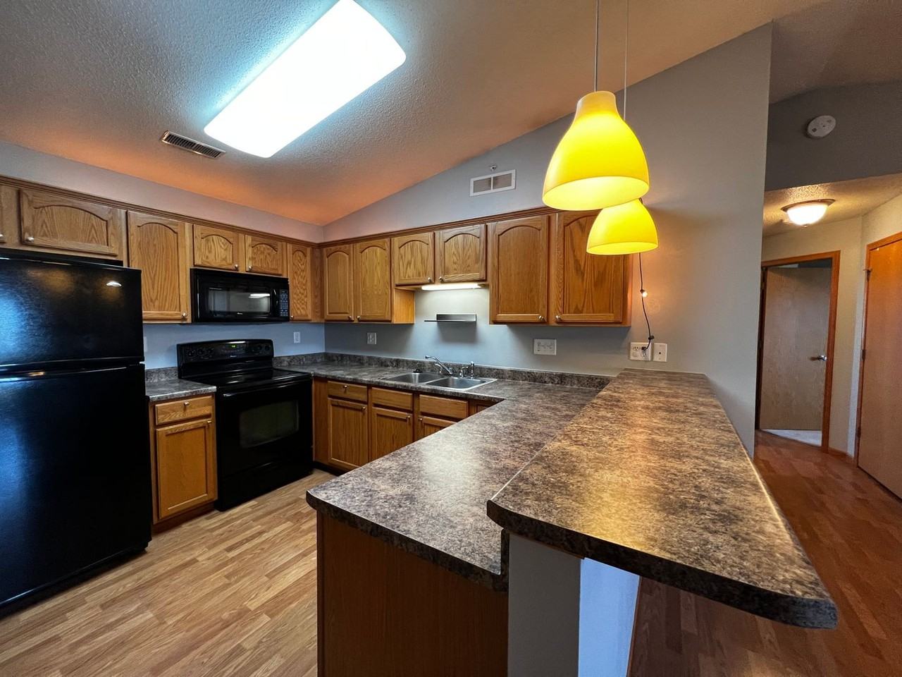 920 W Cherry St #10 - Photo 3 of 20