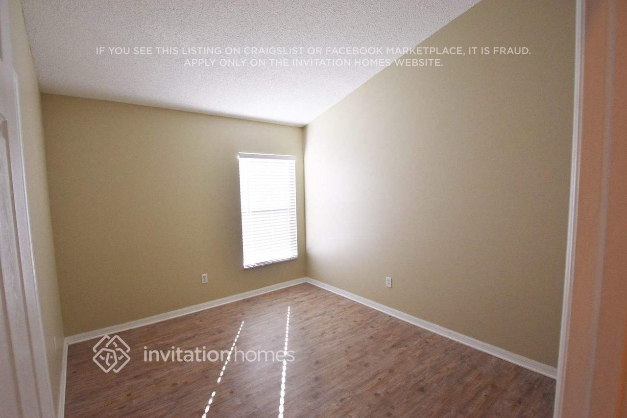 5581 Los Palma Vista Dr - Photo 6 of 8