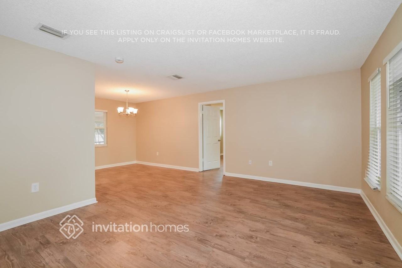 918 Rangeline Rd - Photo 4 of 18