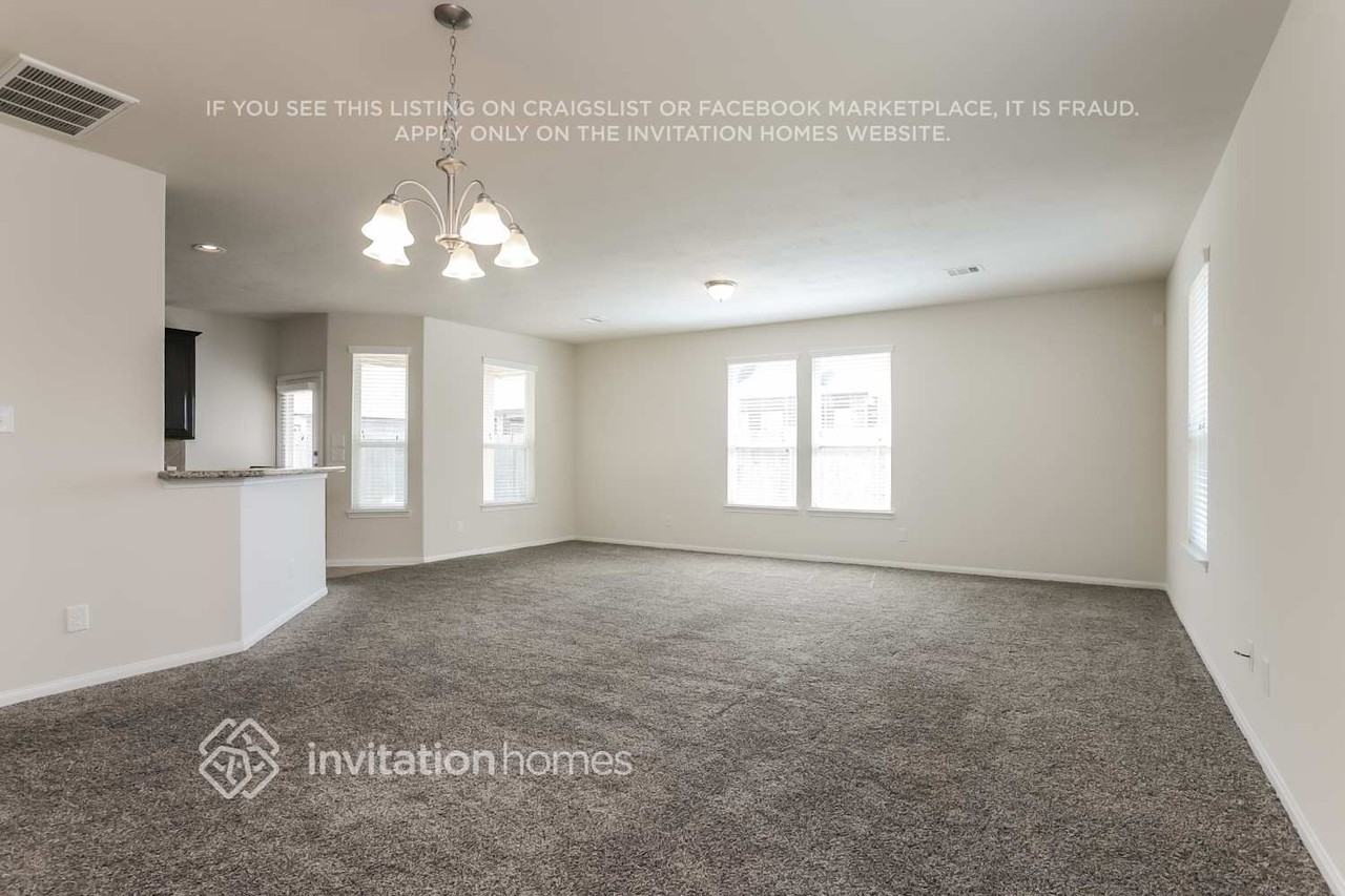 30823 Gardenia Trace Dr - Photo 7 of 21