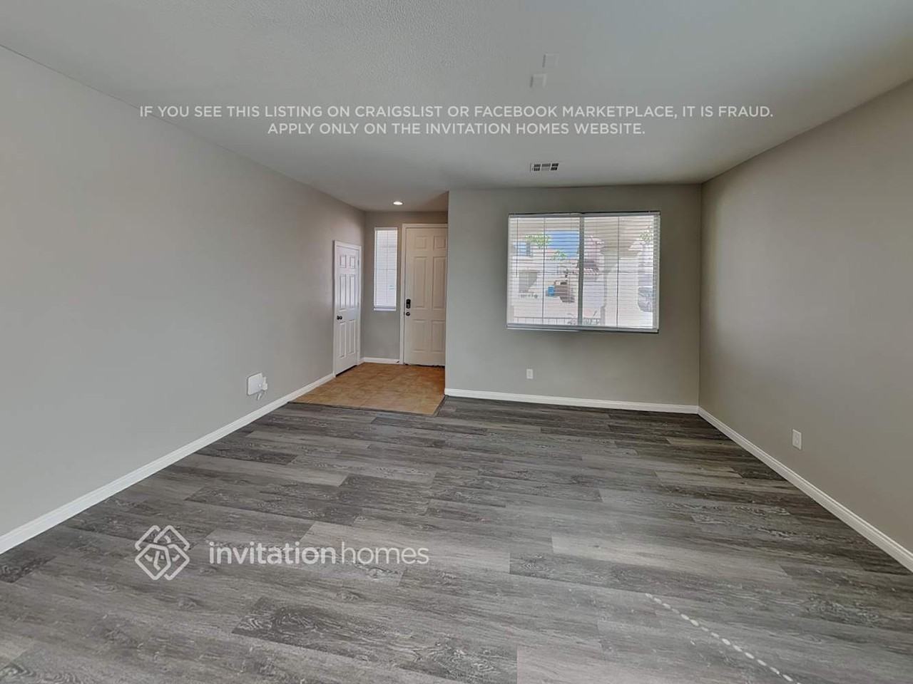 8291 Gilded Crown Ct - Photo 2 of 20