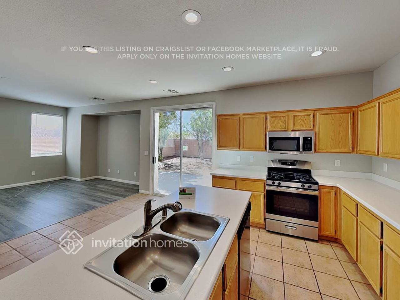 8291 Gilded Crown Ct - Photo 6 of 20