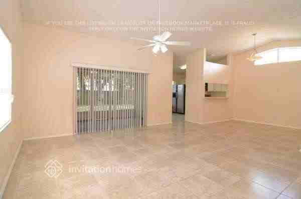 13336 Laraway Dr - Photo 2 of 10