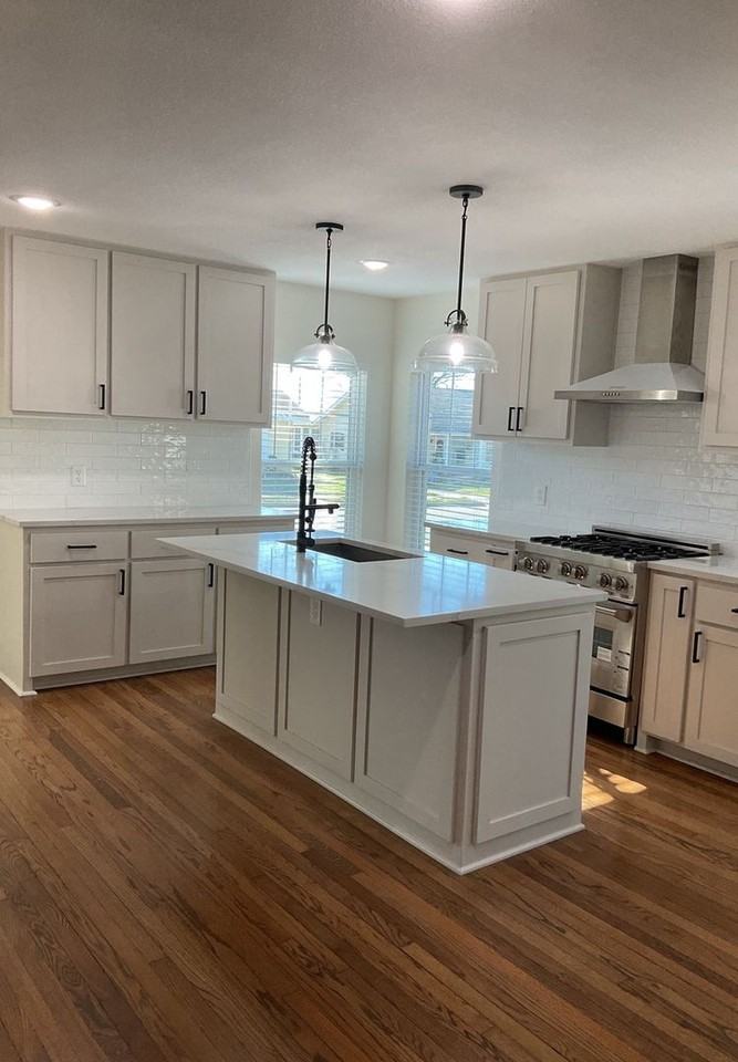 604 N 13th St - Photo 2 of 30