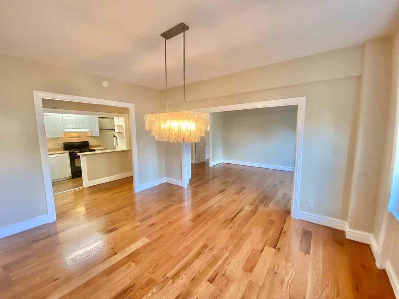 1925 16th St Nw #202 - Photo 6 of 32