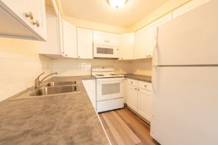 Markee Meadows - Photo 1 of 1