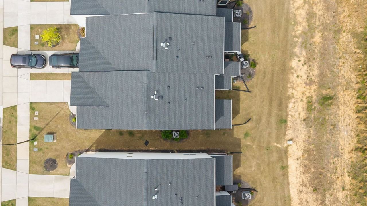 2010 Titanium Rock Rd - Photo 6 of 44