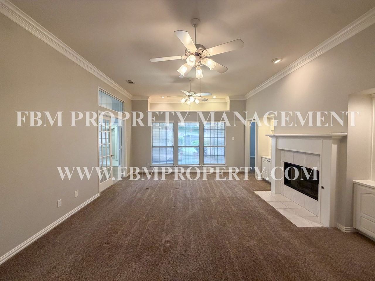 310 Iroquois Ln - Photo 5 of 33