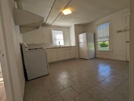 featured image of 2403 Division Ave