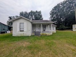 featured image of 1805 W 24th St