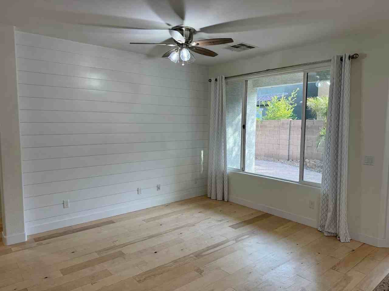 3357 E Cheyenne St - Photo 6 of 20