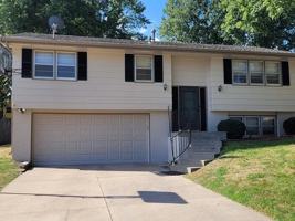 featured image of 5959 Oakridge Dr