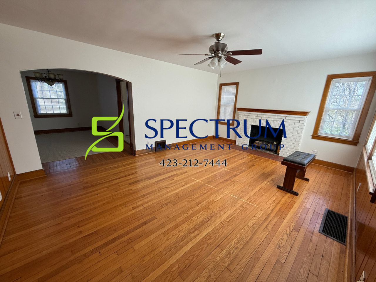 1148 Lake Dr - Photo 3 of 32