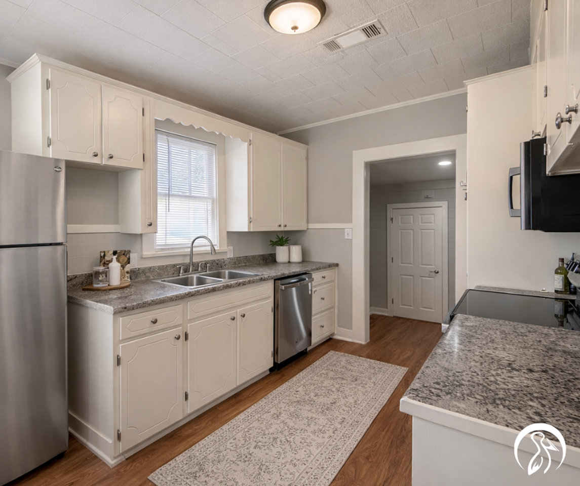 508 Mill St - Photo 3 of 9