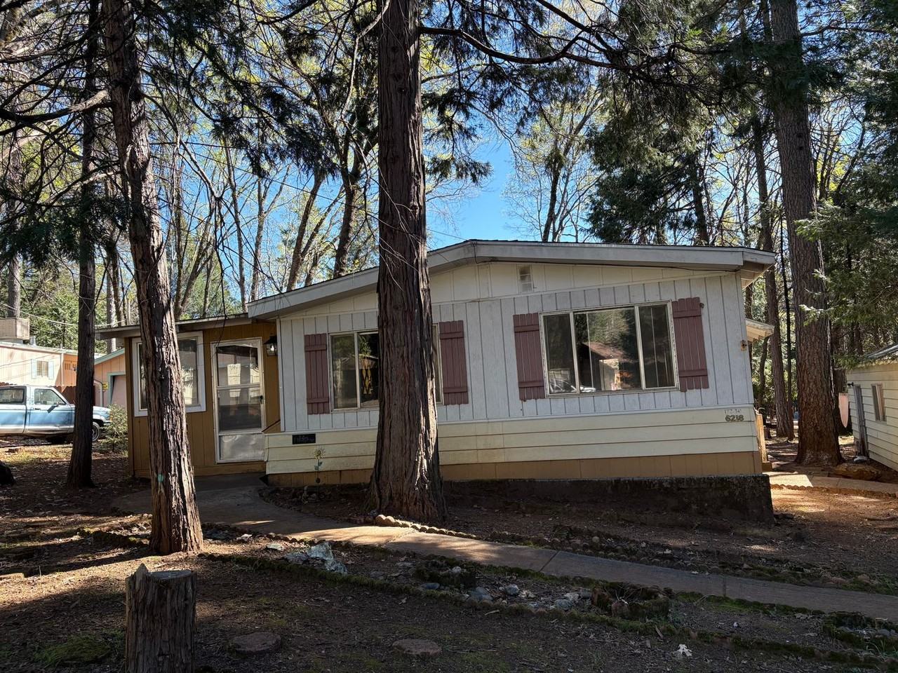 6218 Leicester Dr - Photo 6 of 8