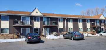 featured image of 992 3rd St