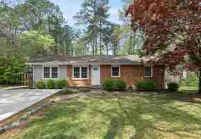 featured image of 8907 Rollingwood Rd