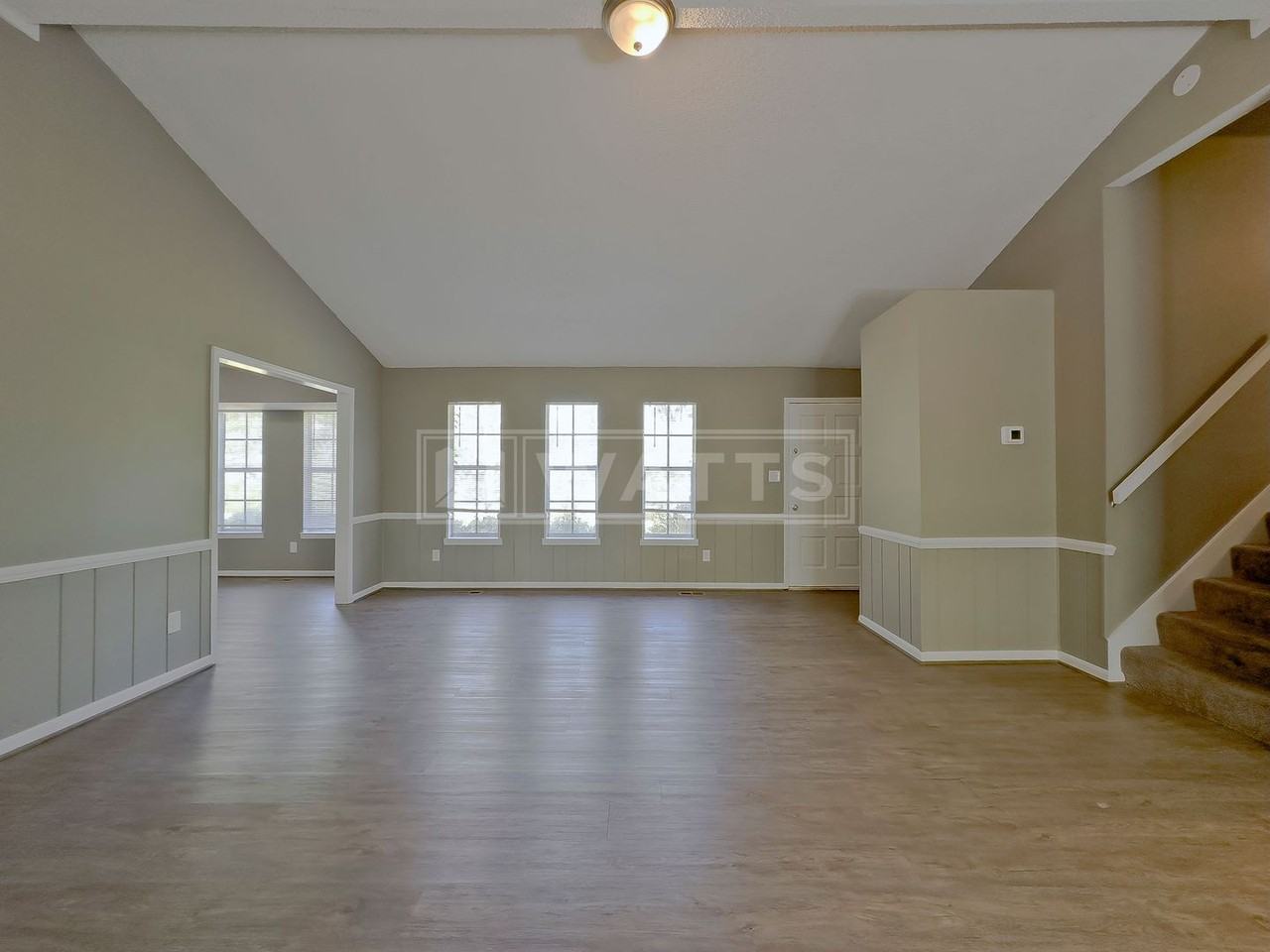 101 Shady Ln - Photo 5 of 30