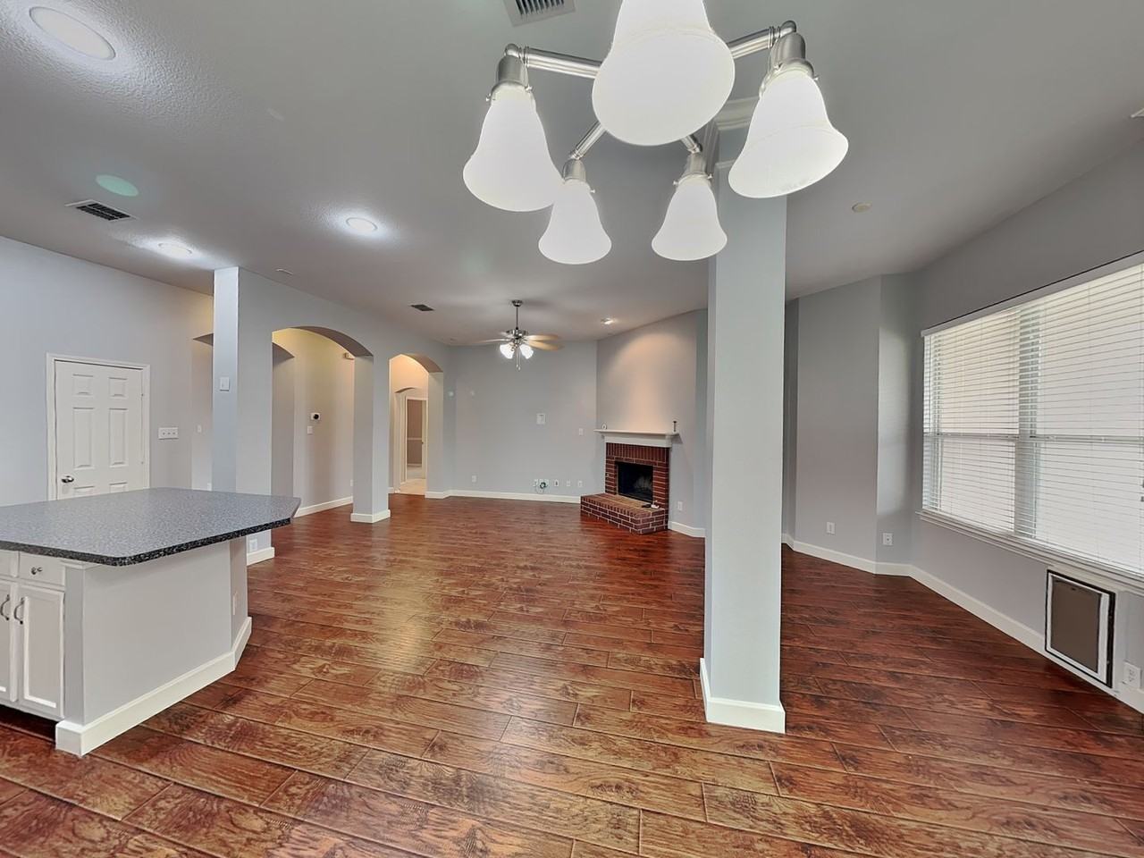 5920 Paloma Blanca Dr - Photo 2 of 16