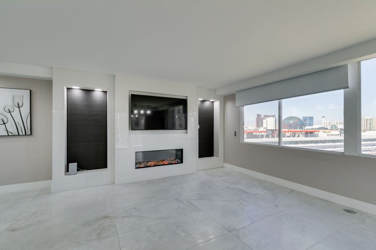 205 E Harmon Ave #1012 - Photo 6 of 50